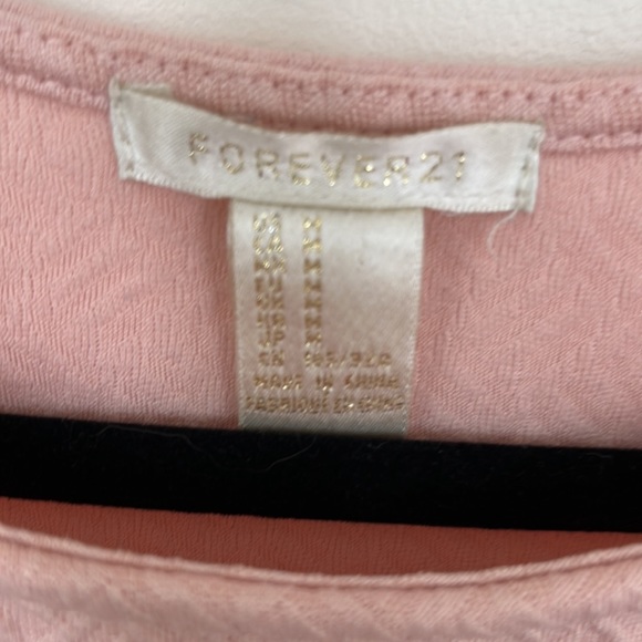 Cute baby pink dress - Picture 3 of 4